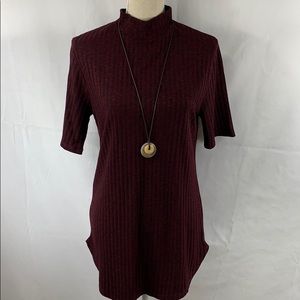 Olivia Sky burgundy ribbed mock turtleneck